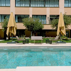 2* Hotel Laperouse